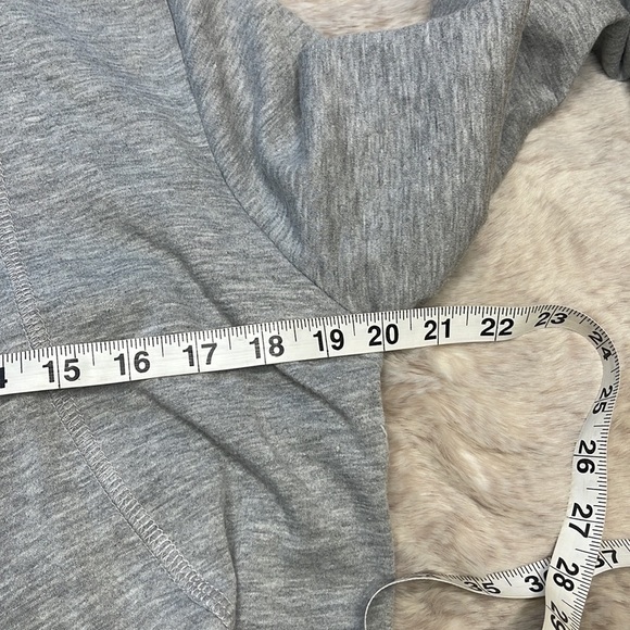 Bobeau•Drape Front Cardigan, in Heather Gray - Picture 7 of 10